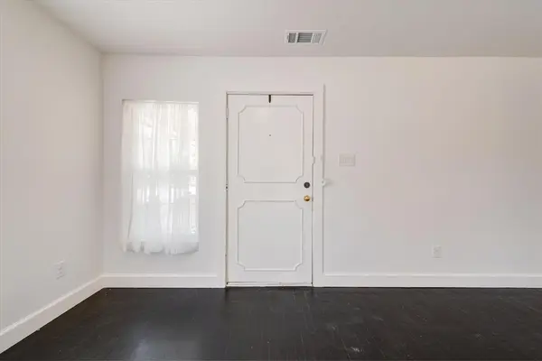 3936 Winfield Avenue, Fort Worth, TX 76109