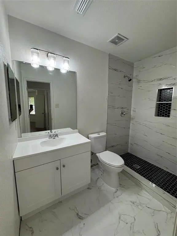 2009 Brook Meadow Drive, Forney, TX 75126