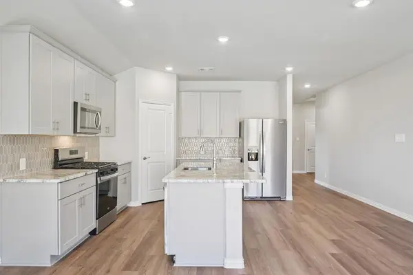 1941 Furlong Drive, Seagoville, TX 75159