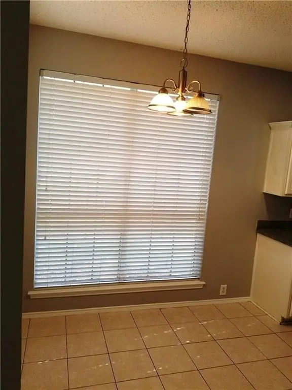 1100 Raleigh Drive, Lewisville, TX 75077