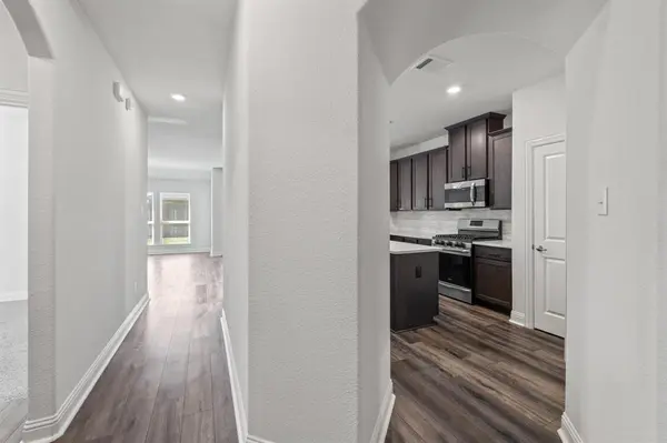 11004 Blaze, Aubrey, TX 76227