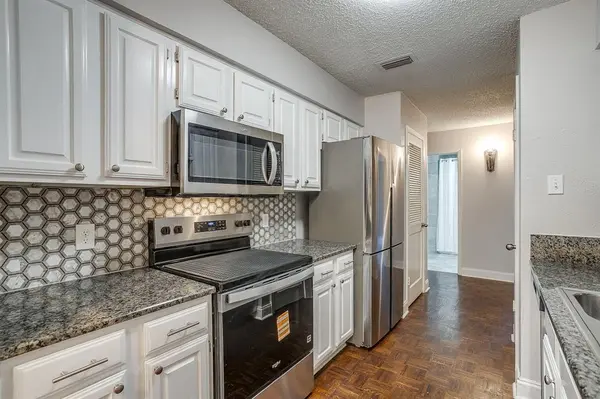 1206 Riverchase Lane #251, Arlington, TX 76011
