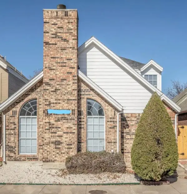 2943 S Bend Drive #5, Dallas, TX 75229