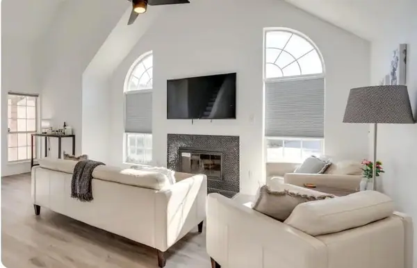 2943 S Bend Drive #5, Dallas, TX 75229