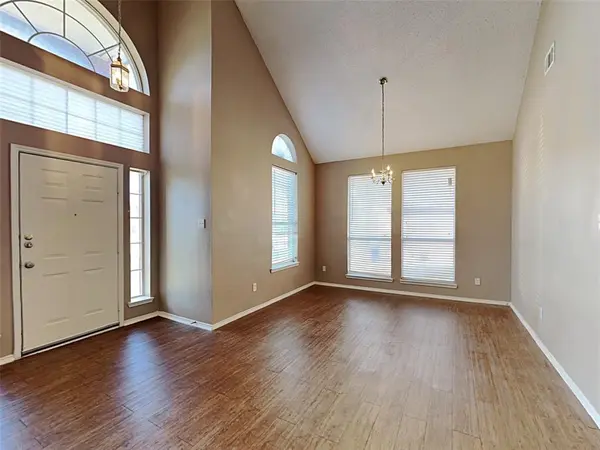 110 Meadow Court, Forney, TX 75126