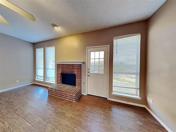 110 Meadow Court, Forney, TX 75126