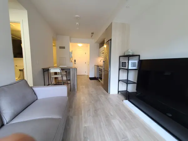 135 Lower Sherbourne ST #323, Toronto C08, ON M5A 1Y4