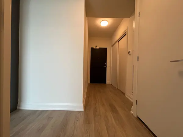 212 King William ST #1023, Hamilton, ON L8R 0A7