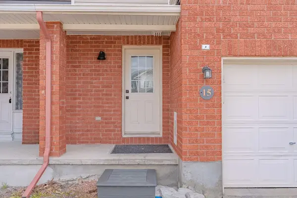 15 Calaveras AVE S, Barrhaven, ON K2J 4Z8