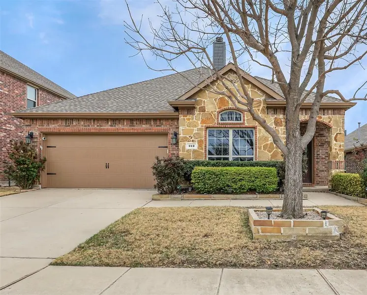 212 Rugby Lane, Mckinney, TX 75072