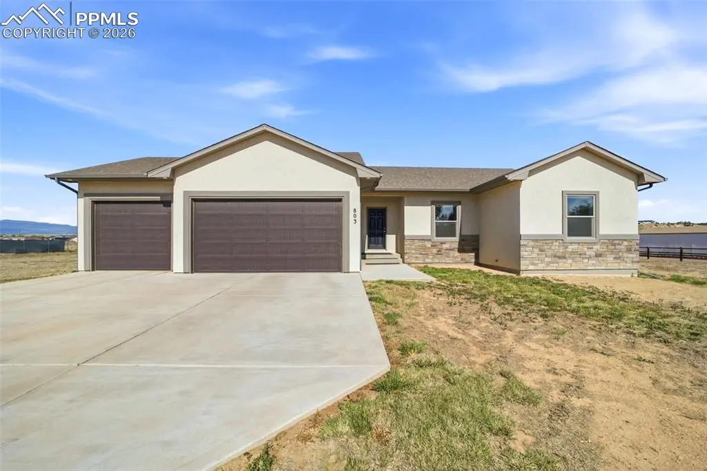 803 S Lone Cowboy DR, Pueblo West, CO 81007