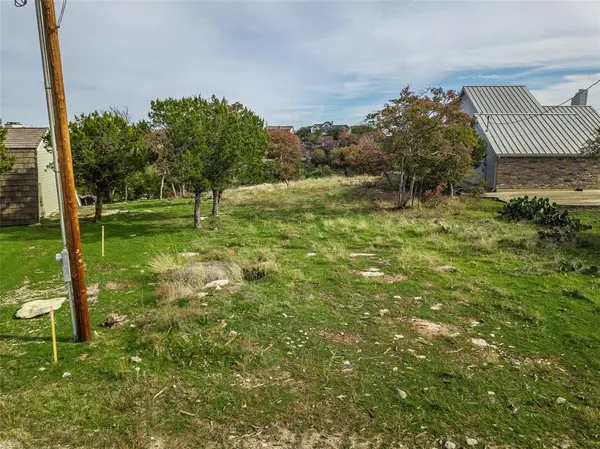 1040 Bluff Creek Point, Possum Kingdom Lake, TX 76475