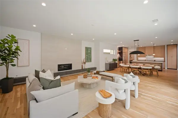 6906 Clayton Avenue, Dallas, TX 75214