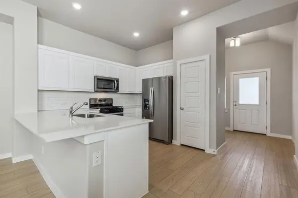 511 Towerglen Drive, Mckinney, TX 75071