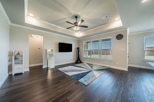 1057 Nighthawk Trail, Alvarado, TX 76009