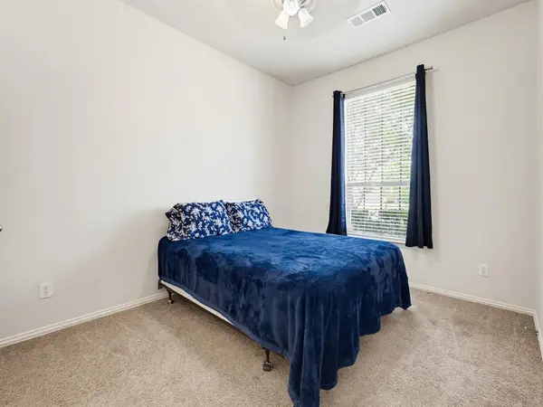 2026 Enchanted Rock Drive, Forney, TX 75126