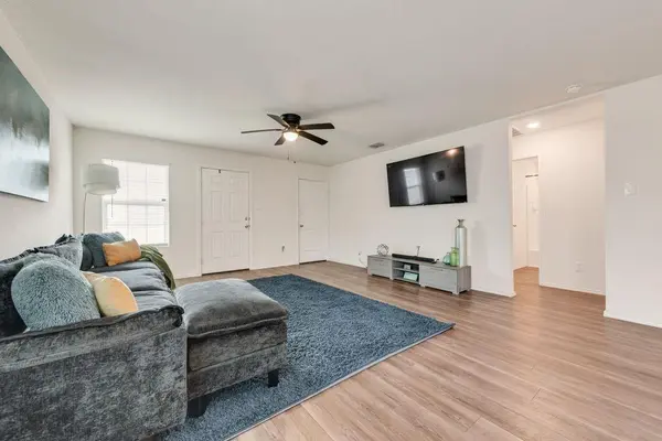 1806 Barrie Way, Crandall, TX 75114