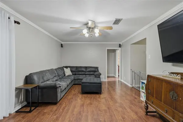 1028 S Idlewild Drive, Sherman, TX 75090