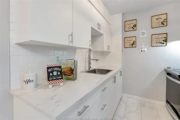 6635 THORNBERRY #387, Windsor, ON N8T 3A6