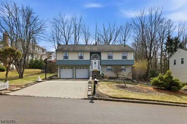 4 Shelley Ct, Sparta Twp., NJ 07871