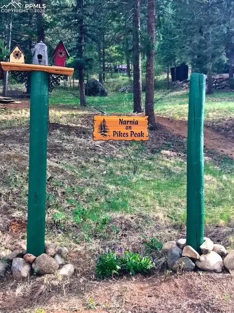 10825 Hondo AVE, Green Mountain Falls, CO 80819
