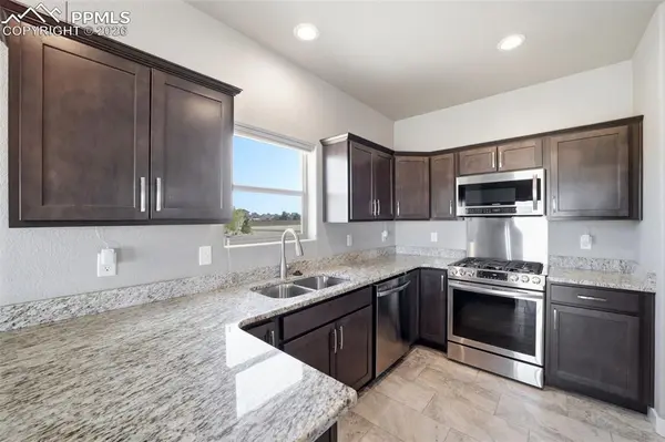 803 S Lone Cowboy DR, Pueblo West, CO 81007