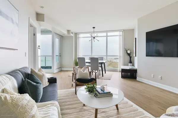 215 Fort York BLVD #2104, Toronto C01, ON M5V 4A2
