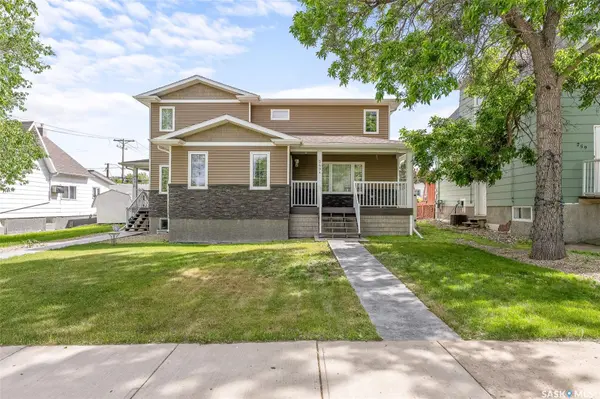 269 High STREET E #A, Moose Jaw, SK S6H 0C4
