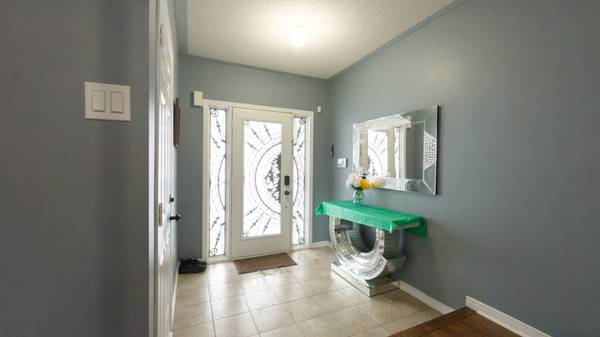 13 Burnstown CIR, Brampton, ON L6P 3M1