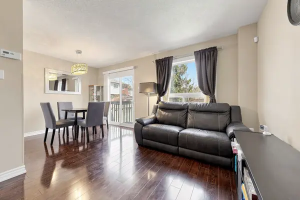 3653 Indigo CRES, Mississauga, ON L5N 7J1