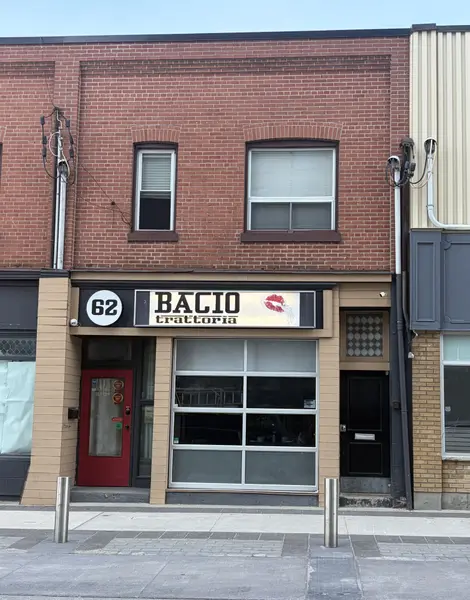 62 Dunlop ST W, Barrie, ON L4N 1A4