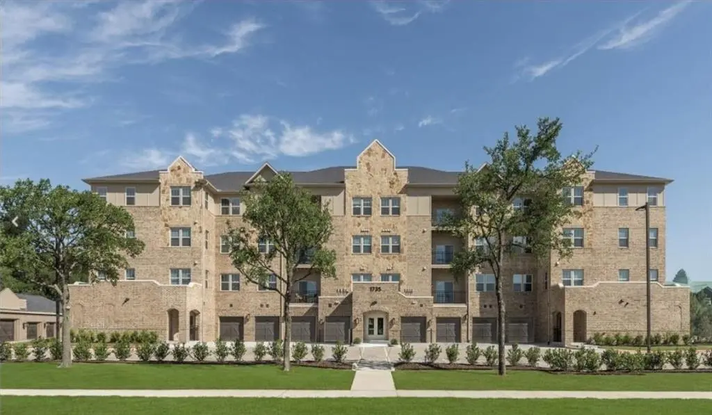 1735 Wittington Place #2205, Farmers Branch, TX 75234