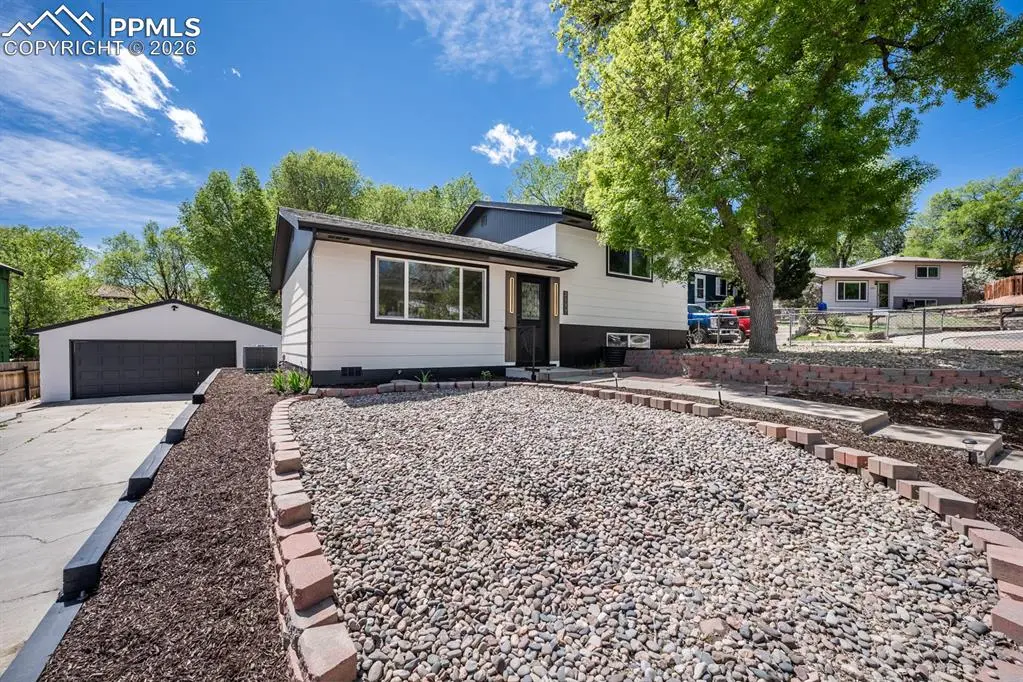 2537 Camelot CT, Colorado Springs, CO 80904