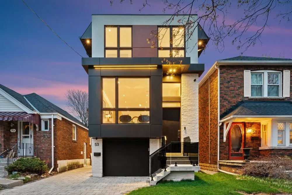 53 Lesmount AVE, Toronto E03, ON M4J 3V7