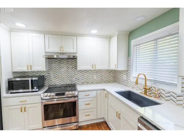 7025 SW 103RD AVE, Beaverton, OR 97008