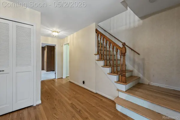 4436 Ardmore CT, Bloomfield Hills, MI 48302