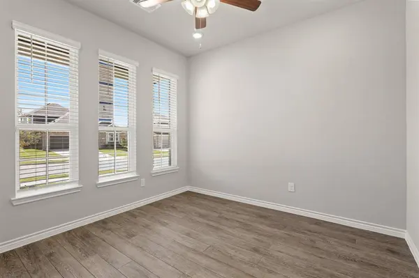 6936 Night Owl Lane, Fort Worth, TX 76036