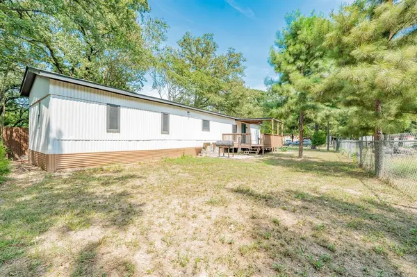 111 Pecos Drive, Mabank, TX 75156