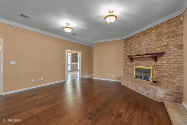 8350 Jefferson Paige Road, Shreveport, LA 71119