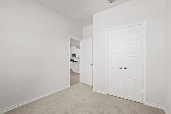 6937 Night Owl Lane, Fort Worth, TX 76036
