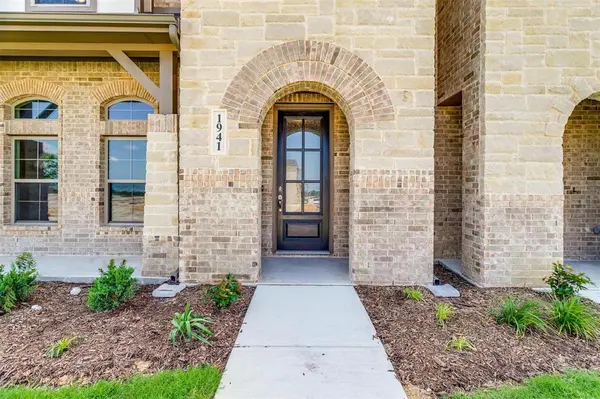 1531 HOmeplace Circle, Mansfield, TX 76063