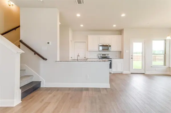 1533 Homeplace Circle, Mansfield, TX 76063