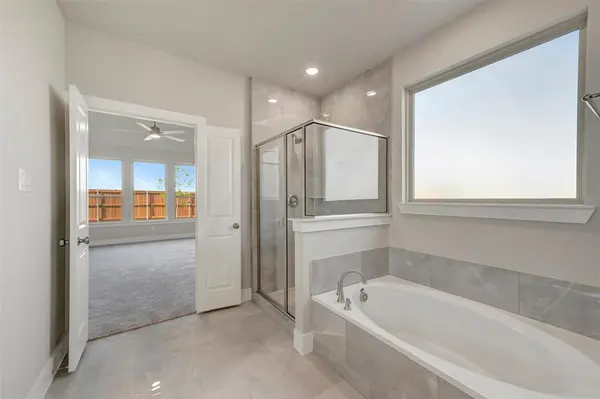 5333 Hybern Avenue, Aubrey, TX 76227