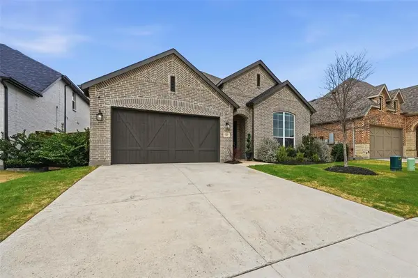 1205 S Roundwash Way, Midlothian, TX 76065