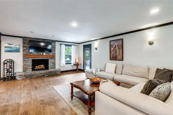 10355 Carry Back Circle, Dallas, TX 75229