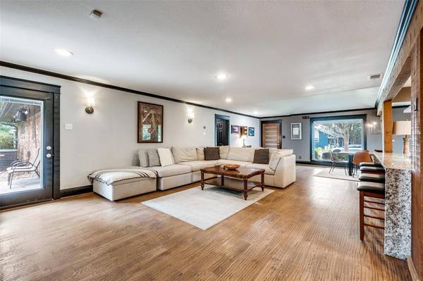 10355 Carry Back Circle, Dallas, TX 75229