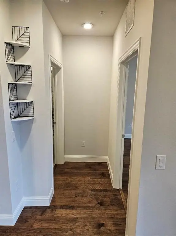1735 Wittington Place #2205, Farmers Branch, TX 75234