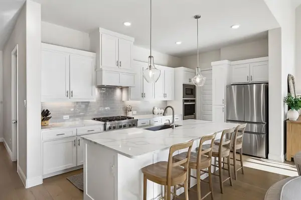 2232 Offerande Drive, Fort Worth, TX 76008