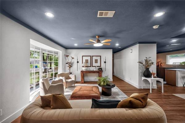 11511 Sonnet Drive, Dallas, TX 75229