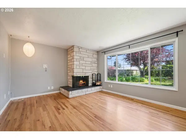 1212 NE 175TH AVE, Portland, OR 97230